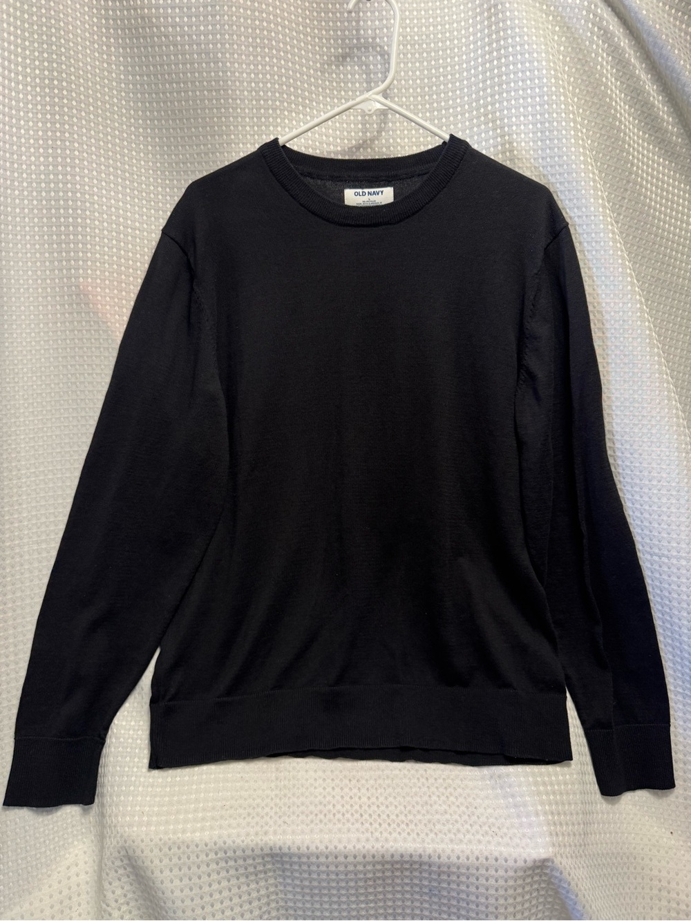 Old Navy Men’s Black Crewneck Pullover Sweater